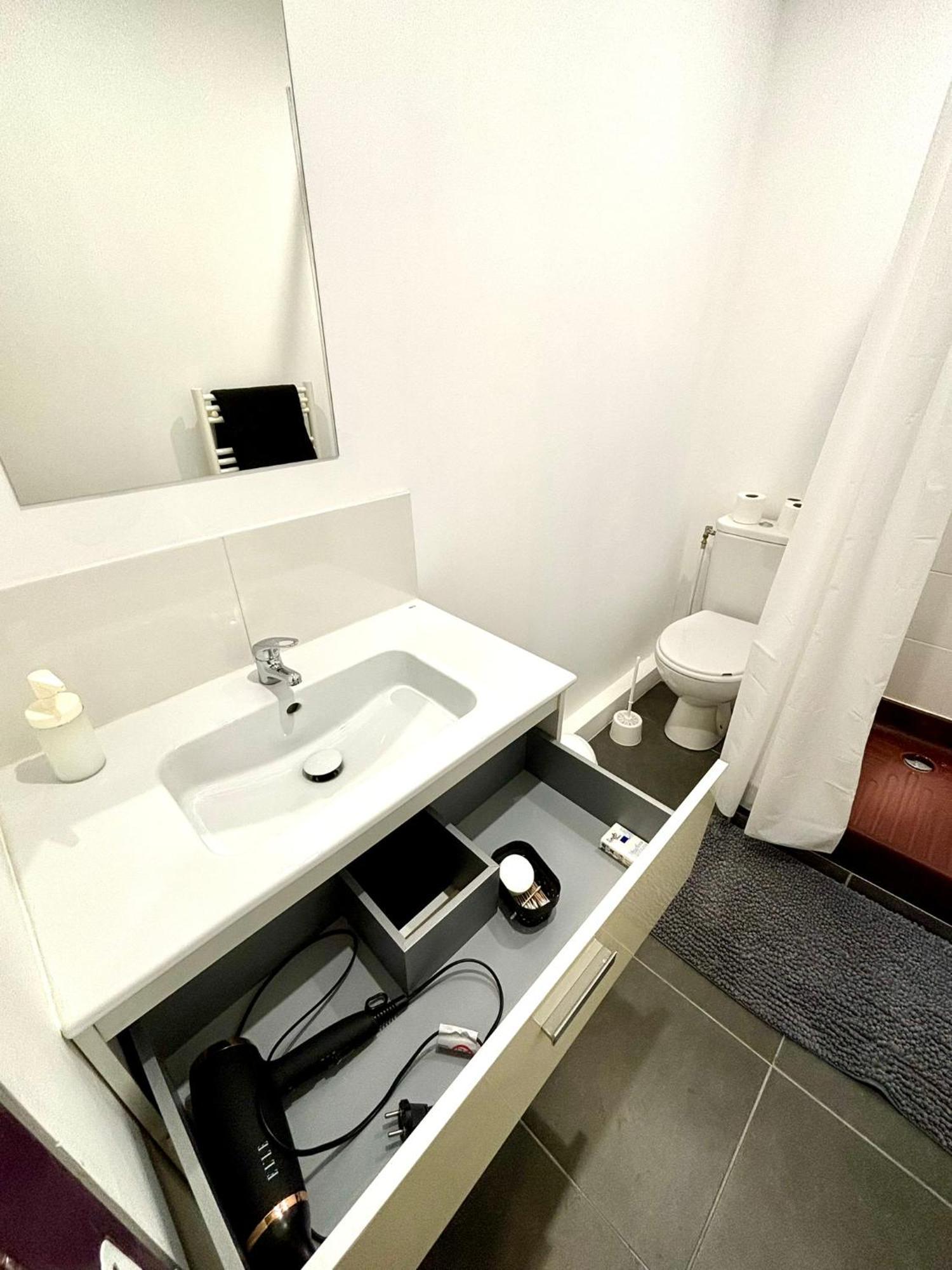 Grande Maison Tout Confort - 5 Chambres 5 Salles De Bain - Rer A - Paris - Disney Saint-Maur-des-Fossés 외부 사진