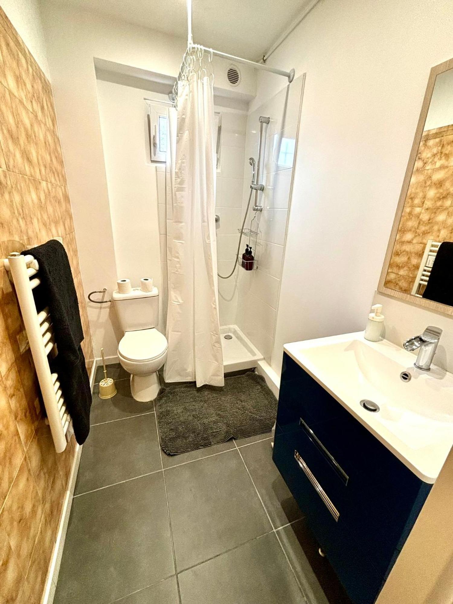 Grande Maison Tout Confort - 5 Chambres 5 Salles De Bain - Rer A - Paris - Disney Saint-Maur-des-Fossés 외부 사진